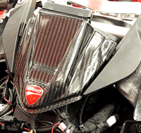 ドライカーボン製 ETCカバー（PanigaleV2）　　★適合及び詳細についてはメーカーサイトでご確認ください　 [AC-V2-001-00]
