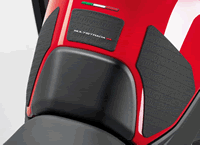 フューエルタンク用保護　  ：　適合＝MULTISTRADA V4、 MULTISTRADA V4S、 MULTISTRADA V4S TRAVEL、 MULTISTRADA V4S TRAVEL RADAR、 MULTISTRADA V4S FULL、 MULTISTRADA V4S PERFORMANCE、 MULTISTRADA V4S SPORT、 MULTISTRADA V4S RADAR、 MULTISTRADA V4 PIKES PEAK、 MULTISTRADA V4 GRAND TOUR、 MULTISTRADA V4 RS [97480291aa]