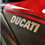 3D DUCATI DECAL　タンクカバー用　※1枚の価格です。 [43512761a]