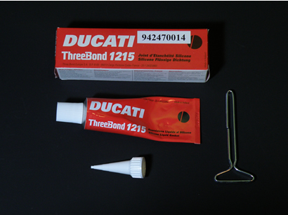 DUCATI純正液状ガスケット　色：グレイ　　DUCATIエンジンのクラッチ側、オルタネーター側等　多数の箇所のシーリングに使用されています。[942470014]